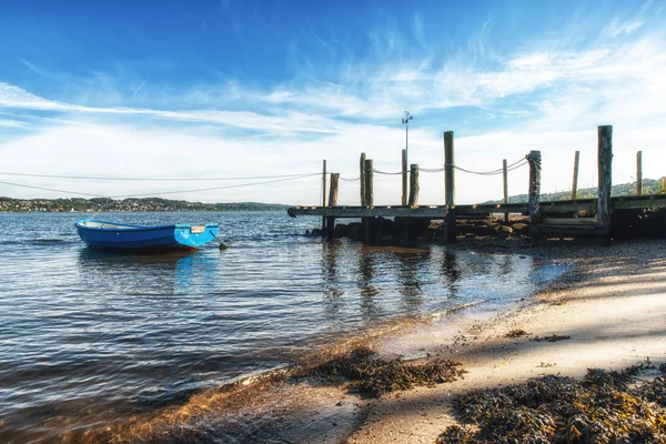 Jetty y barco — Foto de Stock