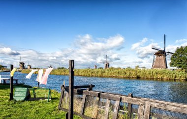 Çamaşırhane ve yel değirmenleri