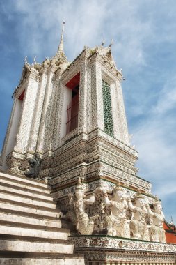 WAT arun şafak Tapınağı