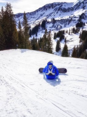 Kayak Merkezi snowboarding