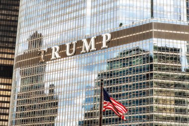 Trump Tower Chicago clipart