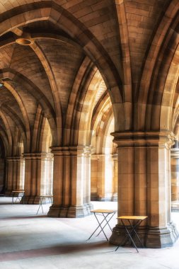 Glasgow Üniversitesi Cloisters