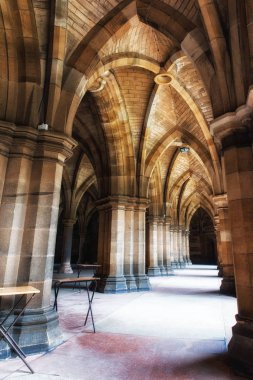 Glasgow Üniversitesi Cloisters