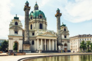 Wiener Karlskirche (Saint Charles's Church) at Karlsplatz, Vienn