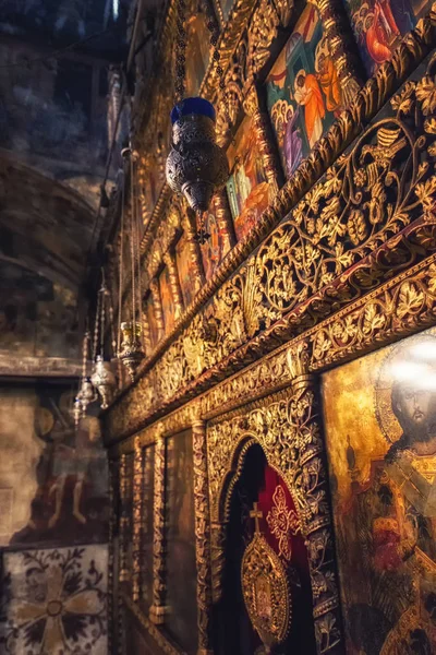 Pinturas e afrescos dentro da igreja de St. Naum no lago Ohrid, Mace — Fotografia de Stock