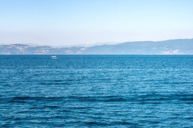Arka plan, Makedonya dağlarında ile Ohri Gölü