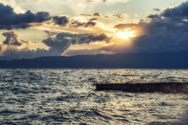 Ohri Gölü, Makedonya üzerinden günbatımı