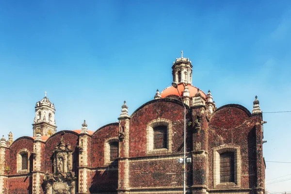 Temple San Hipölito