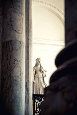 Heykeller Christiansborg Sarayı Kopenhag Danimarka içinde