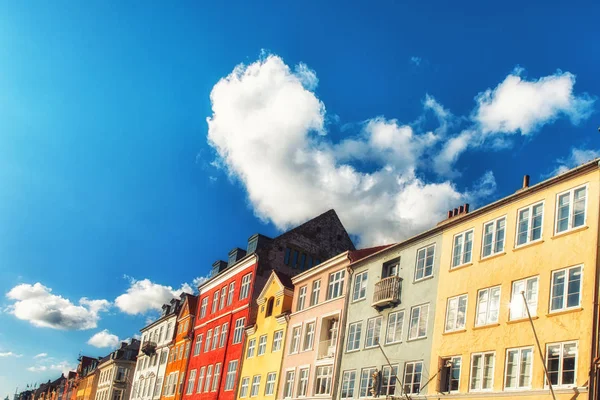 Veelkleurige gevel van Nyhavn in Kopenhagen — Stockfoto