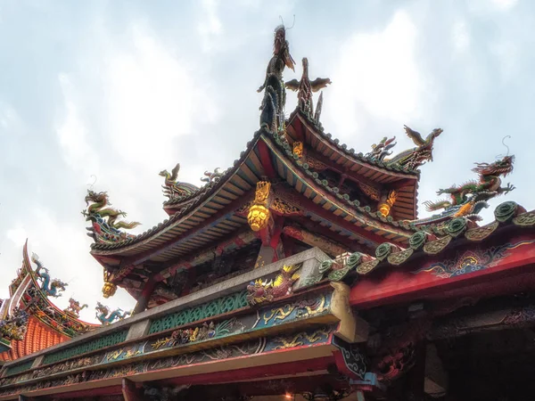 Longshan Temple detaljer, Taipei, Taiwan — Stockfoto