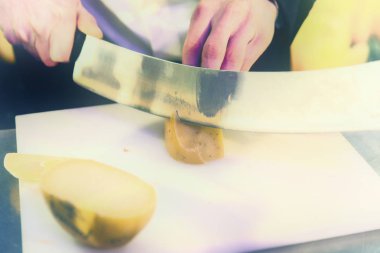 Tedavi jambon bileşimi