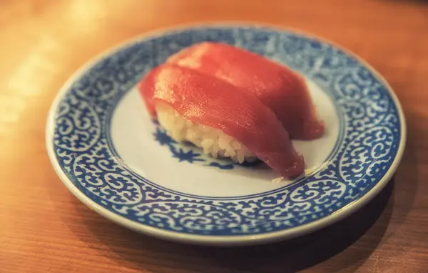 Tonijn/Maguro sushi — Stockfoto