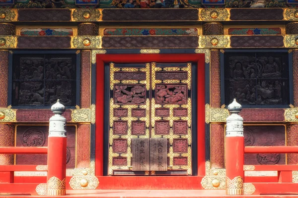 Puerta del templo de Naritasan — Foto de Stock