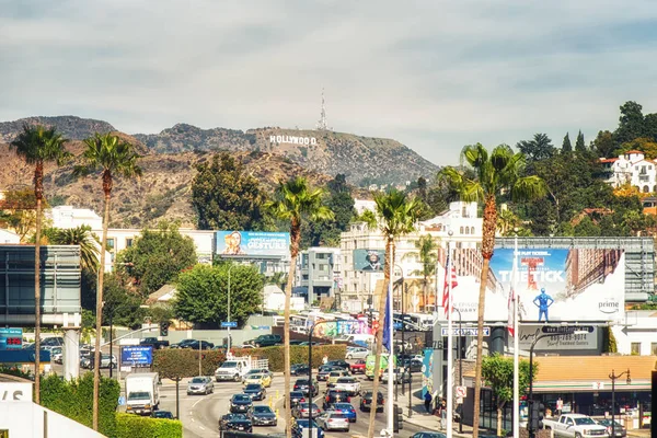Los Angeles Usa Helmikuu 2018 Hollywoodin Raskas Liikenne Taustalla Kuuluisa — kuvapankkivalokuva