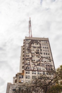 Eva Peron kamu binasında çelik imaj