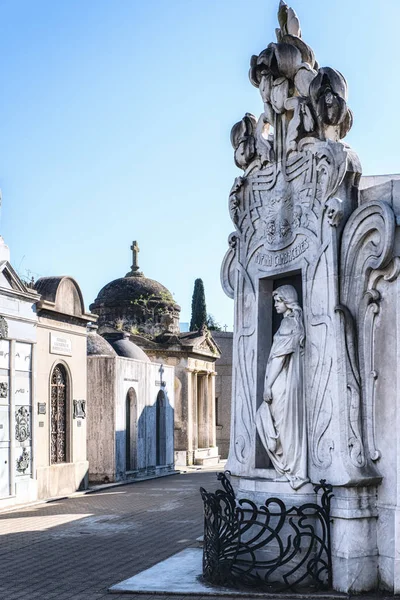 Cementerio de Recoleta, el cementerio más importante y famoso de Arg — Foto de Stock