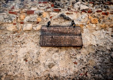 Baluarte de Santa Catalina takviye işareti 