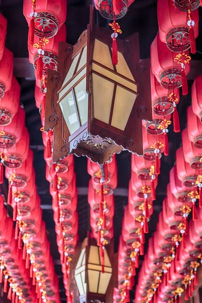 Jade Buddha Temple Röda Lyktor Hänger Gångväg Shanghai Kina — Stockfoto