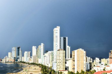 Bocagrande Sahili ve Cartagena, Kolombiya 'nın silueti