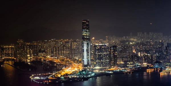中国ビクトリアピークから香港の都市スカイラインの素晴らしい景色 — ストック写真