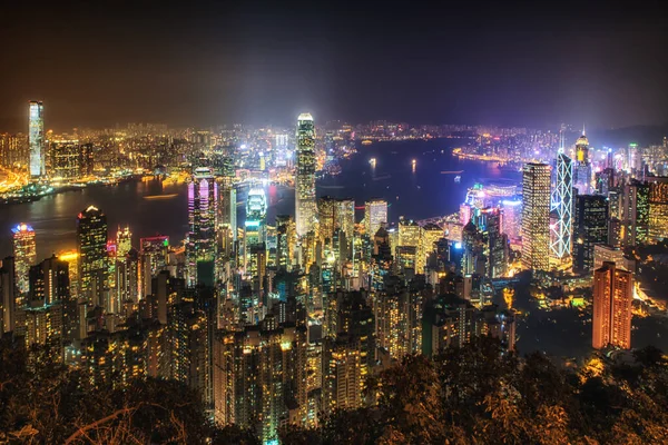 夜の香港ビクトリア港の空中ビュー — ストック写真