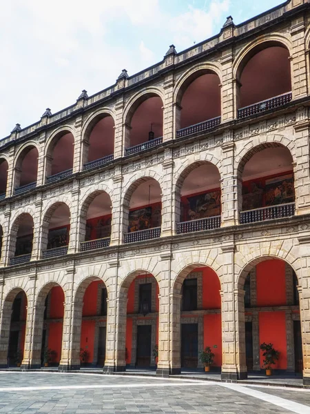 Внутренний Вид Арки Palacio Nacional Национальный Дворец — стоковое фото