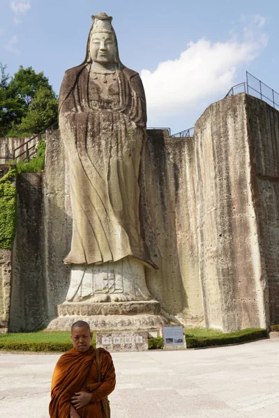 Estatua Piedra Gigante Buda Templo Antiguo —  Fotos de Stock