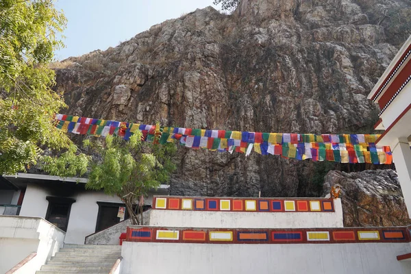 Primer Plano Del Templo Budista Montaña — Foto de Stock