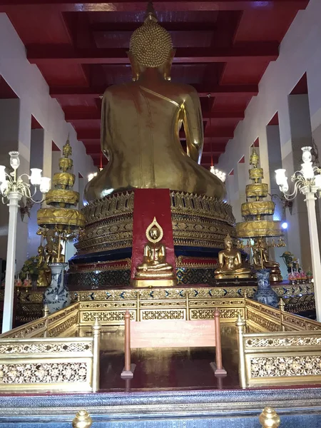 Interior Hermoso Templo Budista Antiguo Con Estatua Buda — Foto de Stock