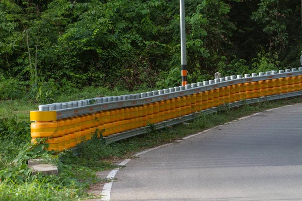 Bastón de barandilla de carretera curva — Foto de Stock