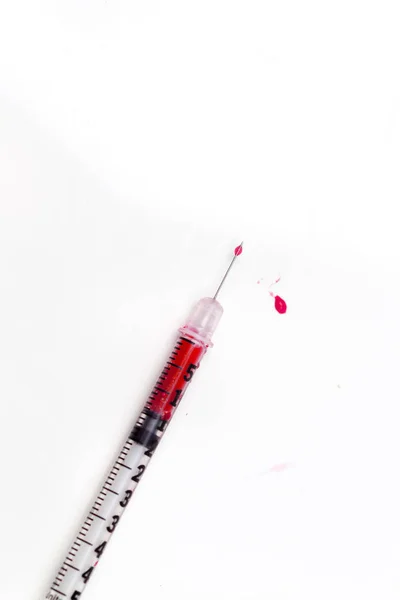 Stříkačka s krví — Stock fotografie