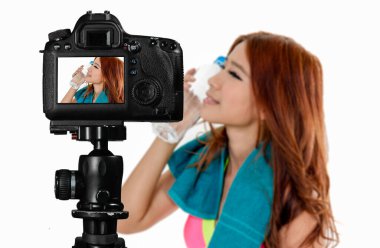 Asya Amerika spor vlogger video günlüğü