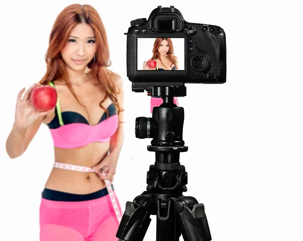 Asiatiska amerikanska sport vlogger vloggning — Stockfoto