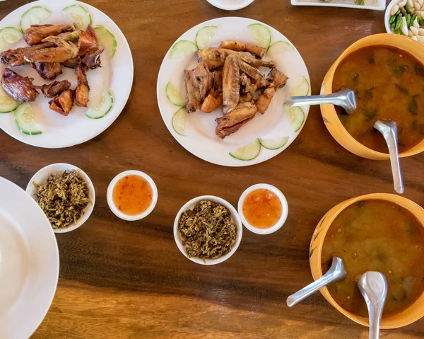 Auswahl Burmesischen Gerichten Ländlichen Myanmar Mit Magerem Huhn Und Traditioneller — Stockfoto