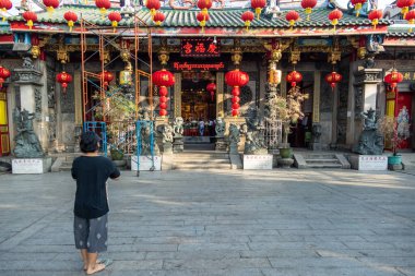 Yangon, Myanmar - 23 Ocak 2020: Kheng Hock Keong Budist Tapınağı, 1863 yılında tamamlandı..