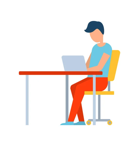 Situs Freelancer Person Sitting by Computer on Table - Stok Vektor