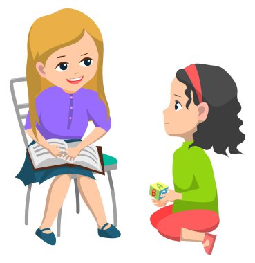 Okul Öğrenci Kız Kitabı Sınıf Arkadaşlarıyla Konuşuyor