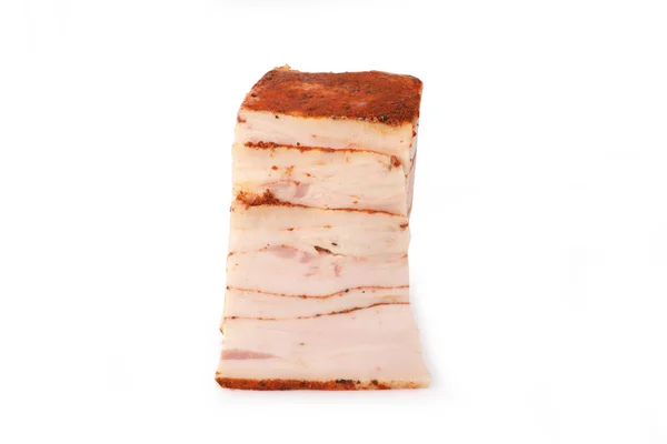 Bacon de porc dans les épices sur un fond blanc. Produits alimentaires . — Photo