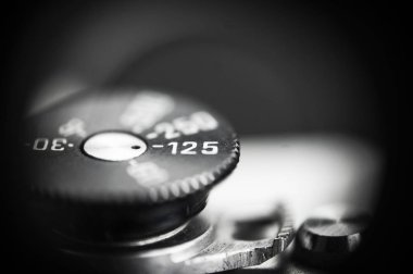 Siyah-beyaz biçiminde antika mekanizma