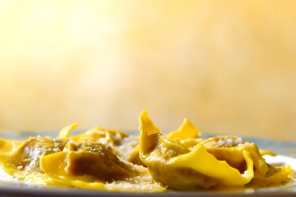 İtalyan kabak Tortelli