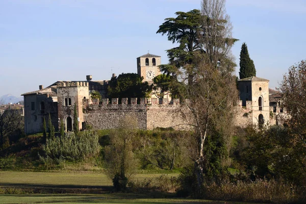 Zamek Castellaro Lagusello — Zdjęcie stockowe