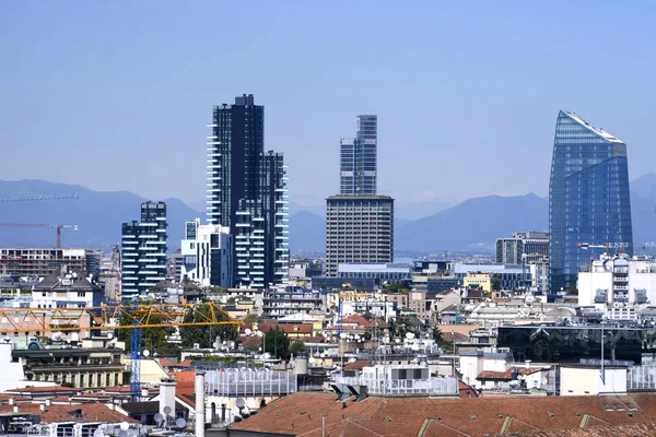 Skyline i Milano — Stockfoto