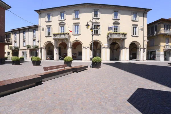 Het Gemeenschappelijk Standpunt Van Stad Van Treviglio Lombardije — Stockfoto