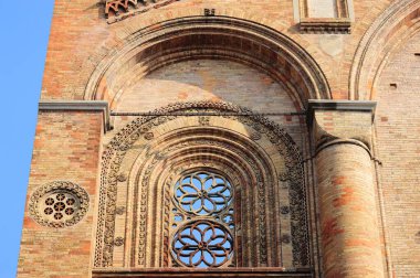 Crema, Lombardy, İtalya 'daki Katedral cephesinin ayrıntıları, 26-10-12