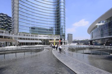 Gae Aulenti Meydanı, Milano, Lombardy, İtalya, 17-07-14