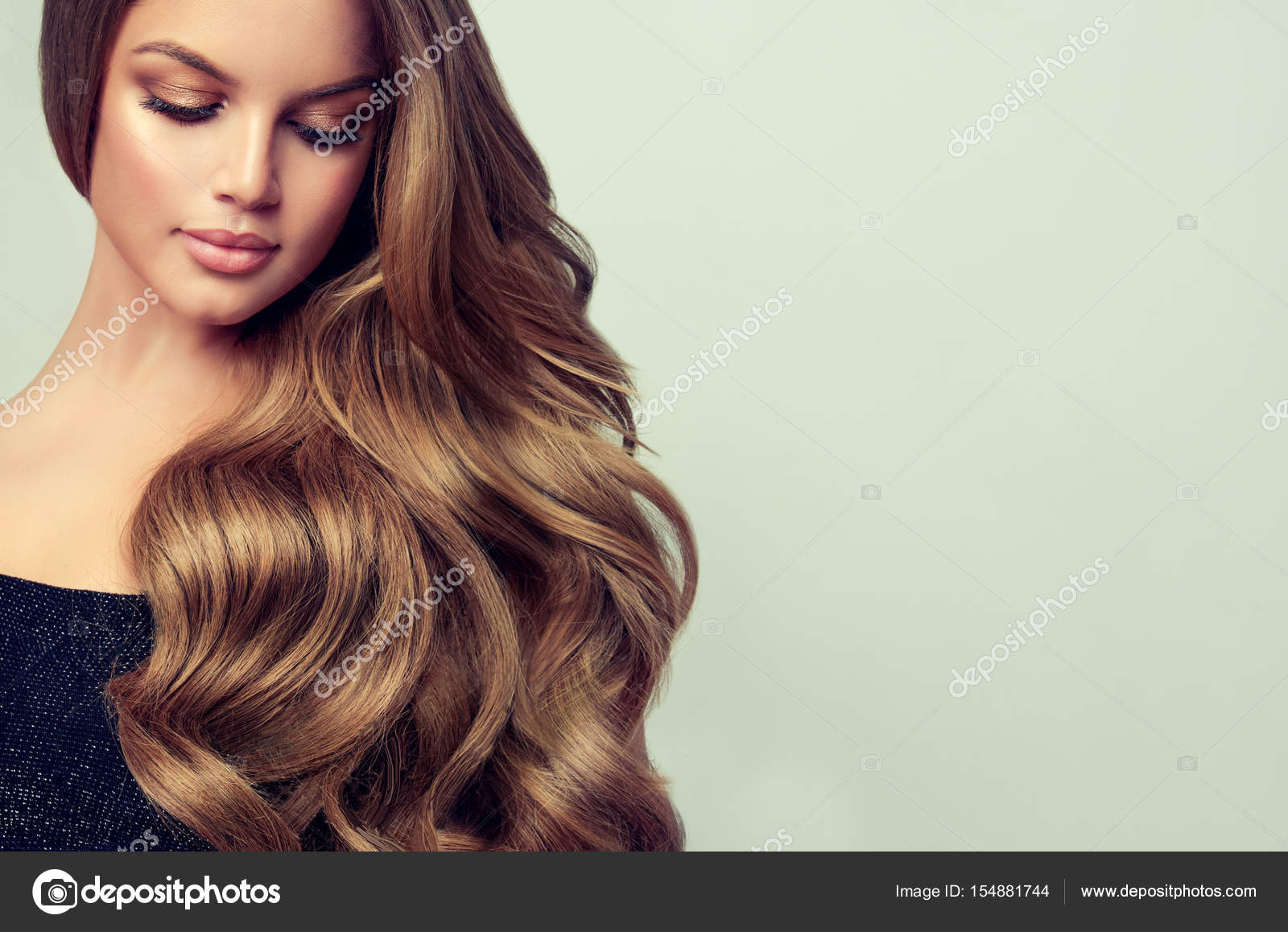 Volume hair Stock Photos, Royalty Free Volume hair Images | Depositphotos