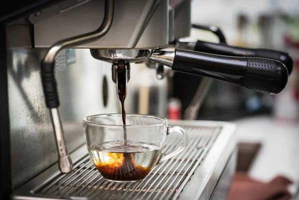 Coffee Espresso Machine Making Americano Cafe Morning — Stock Photo, Image