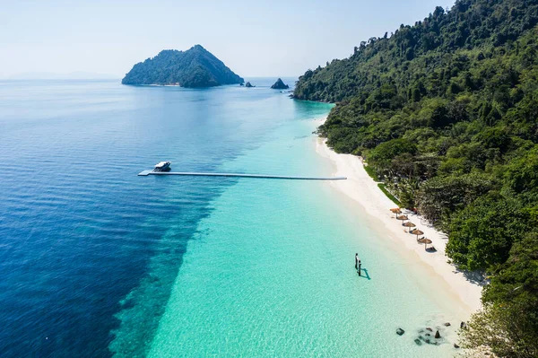 Vue Aérienne Vagues Océaniques Plage Littoral Rocheux Belle Forêt Nyaung — Photo