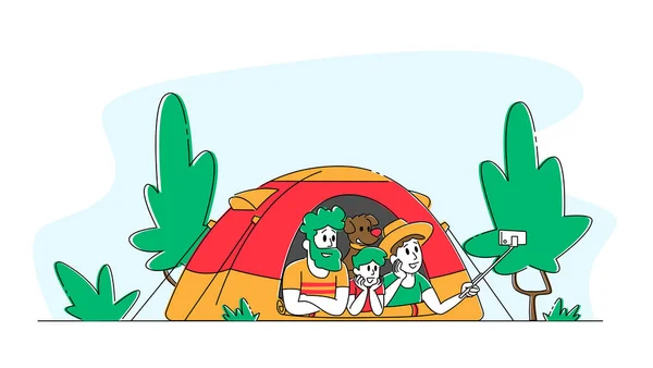 Gelukkige familie moeder, vader, kind en hond personages liegen in de tent Selfie maken. Camping en Wandelen Recreatie, Zomervakantie en vrije tijd, Backpacken. Lineaire People Vector Illustratie — Stockvector